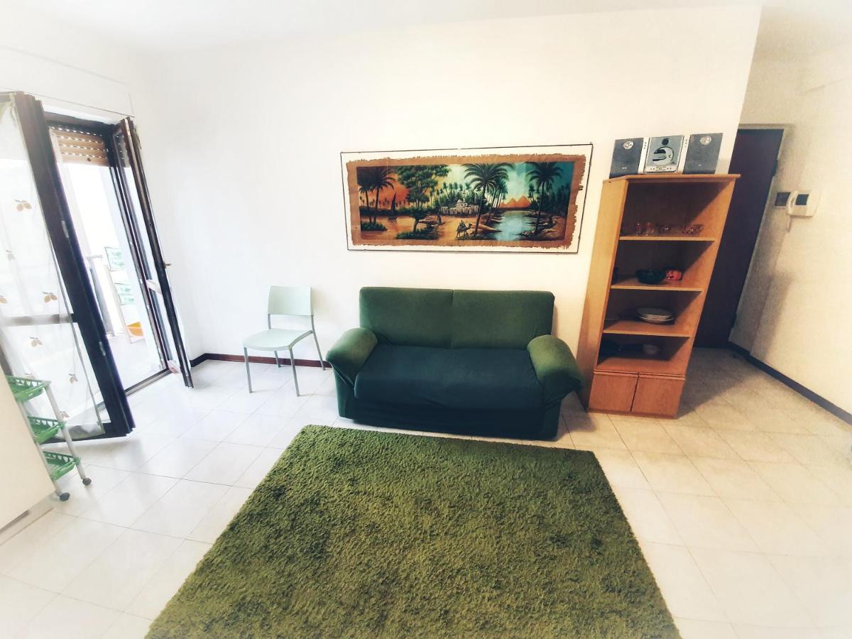 Ccc Holiday Properties Terni Central Ccc Bagian luar foto