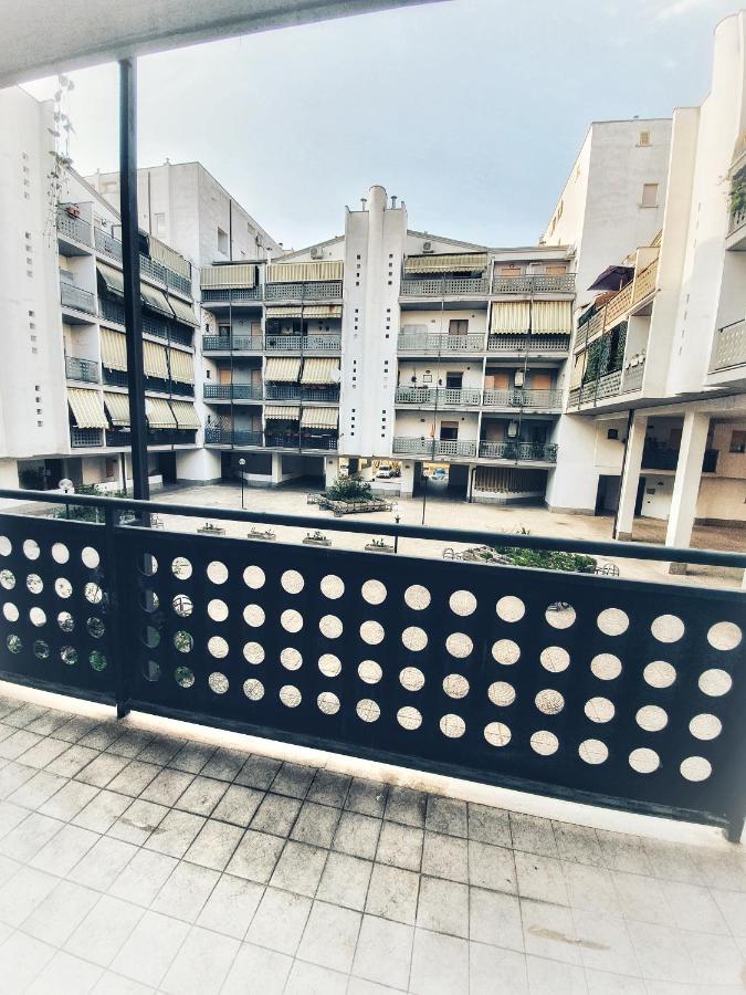 Ccc Holiday Properties Terni Central Ccc Bagian luar foto